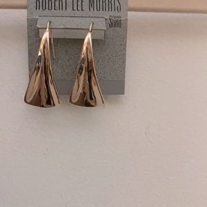 EUC Robert Lee Morris Soho Rose Gold Plated Dangle Earrings